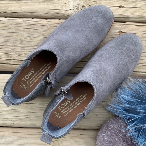 TOMS Suede / Wool Delia Bootie - Picture 2 of 6